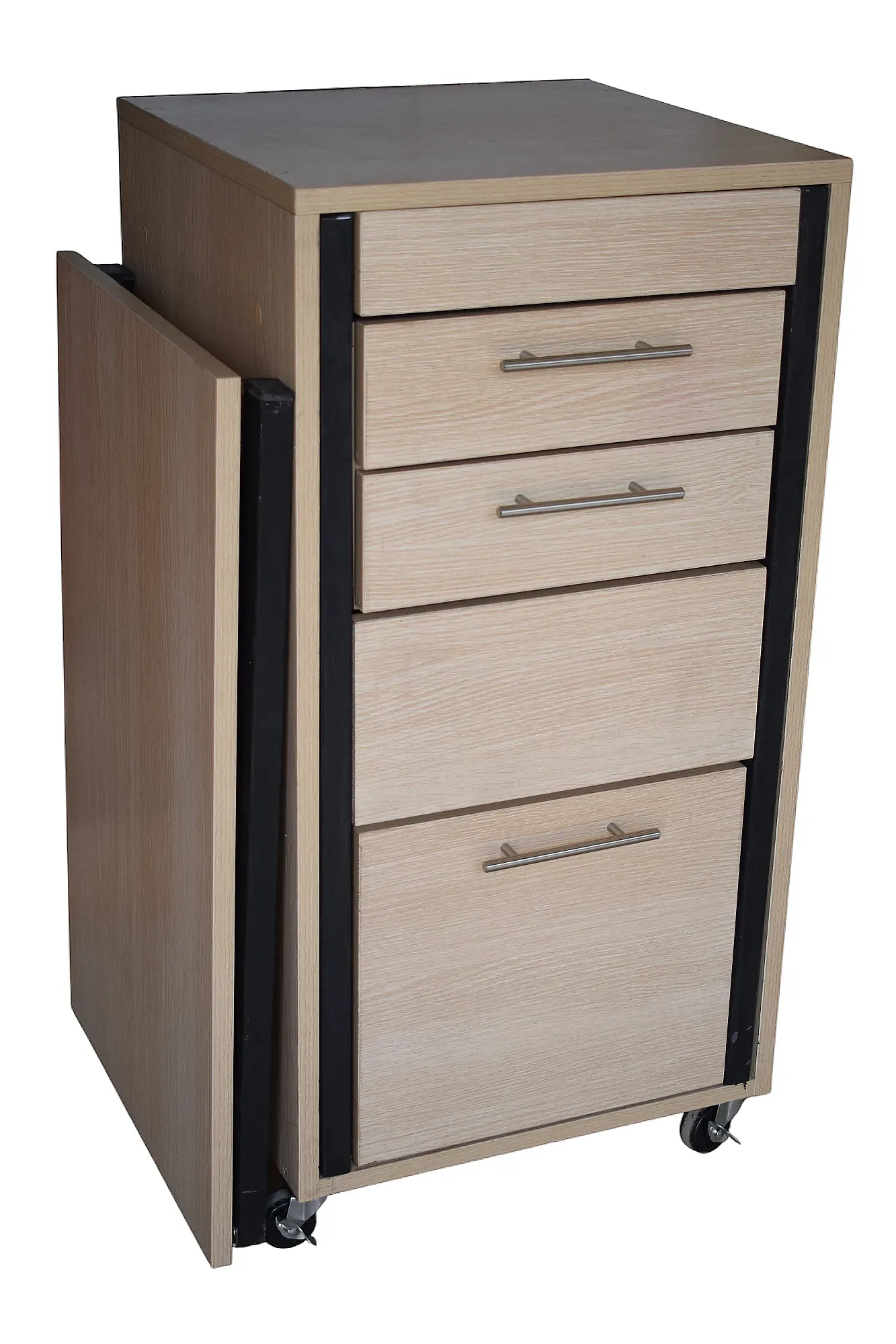 Flap Table with Seat